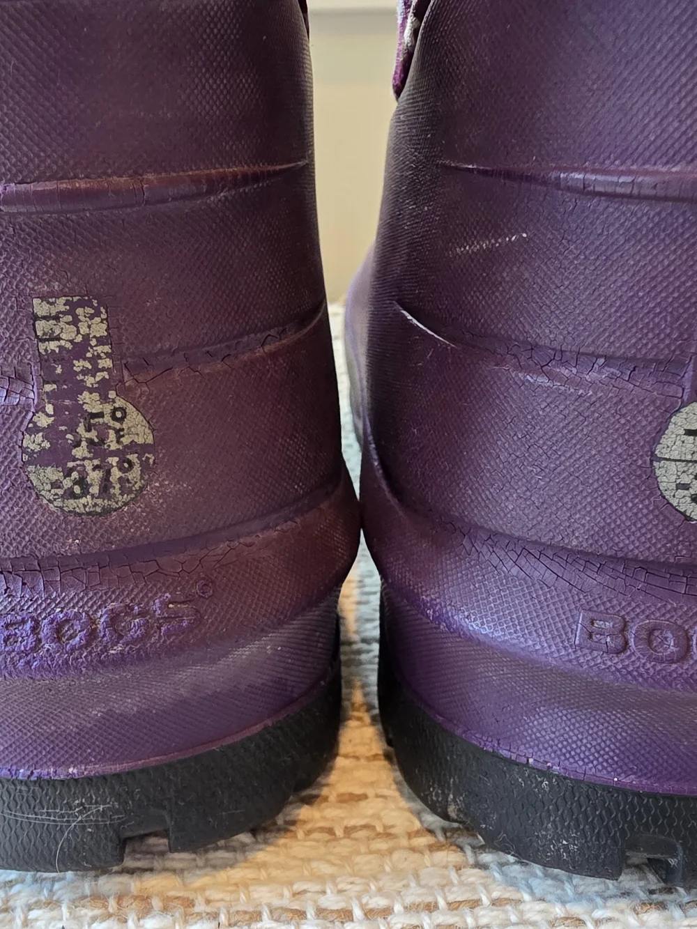 Bogs Kids Size 2Y Purple Confetti-Print Waterproof Boots